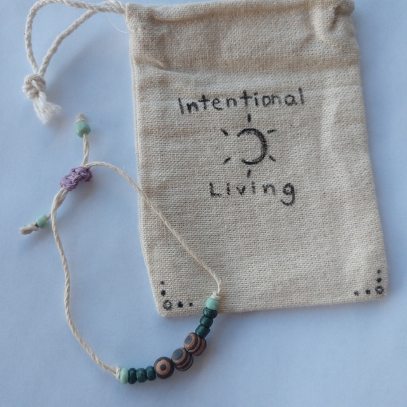 Bracelets - Picture 2 of 3